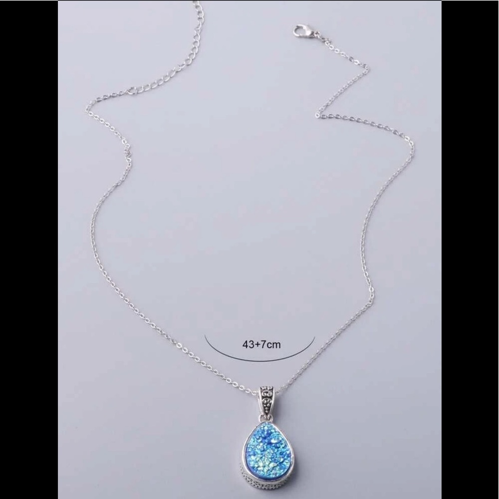 New Blue Water Drop 💧 pendant necklace - Picture 4 of 5